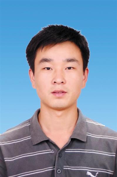 英勇“好男儿” 赵小伟