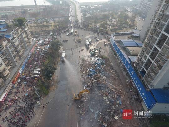 “钉子户”被夷为平地(秦建华 摄影)