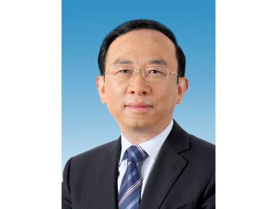 谢瑞武同志简历