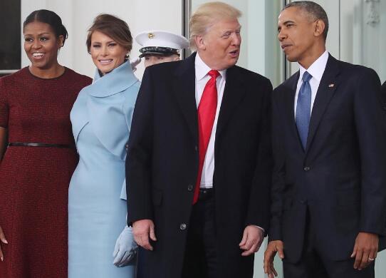 特朗普夫妇与奥巴马夫妇(资料图)