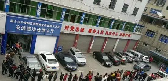 江苏南京: