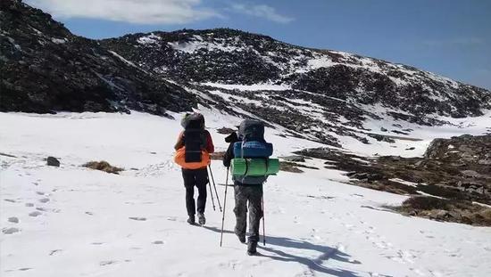 ▲刘银川曾穿越雪山。紫星供图