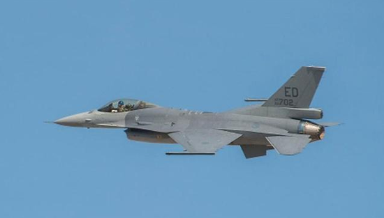 1514946399460629.png F-16A/B升级为F-16V战机(如图),台空军证实4架已出厂测试。(来源:台媒)