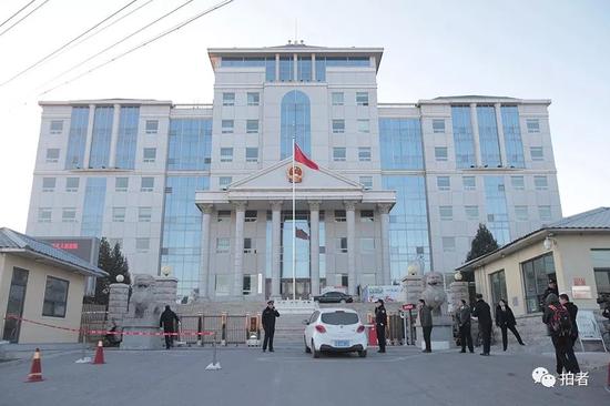 老虎伤人案开庭日当事人发声:起诉不是为了钱