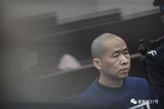 ▲邹明武一审被判5年内“从业禁止”。新京报记者 陶冉 摄