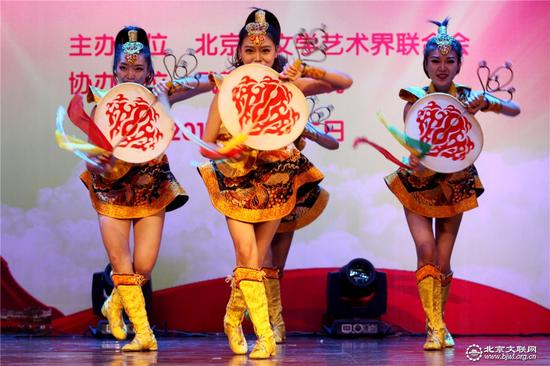 北京市文联 两节 期间系列慰问活动首场演出在