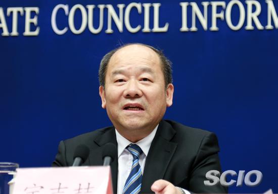 国家统计局局长宁吉喆(图片来源:国新办网站 刘健 摄)