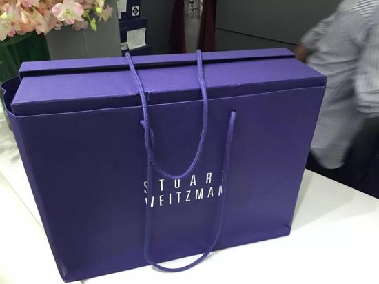 当事人表示自己对那双鞋没什么执念,