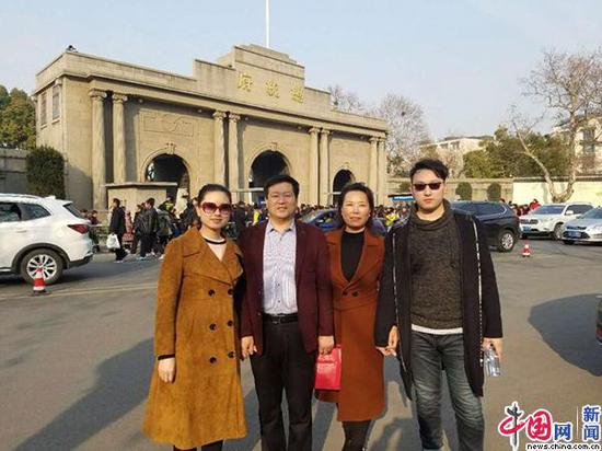 2018年春节,我带全家到南京旅游。
