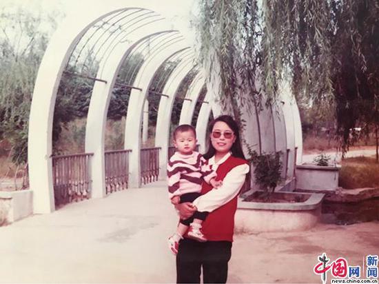 1992年,妈妈带着我从县城第一次来到省城郑州。