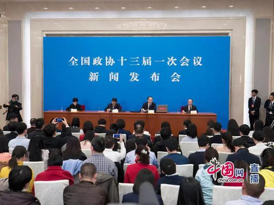 全国政协十三届一次会议新闻发布会现场(中国网 )