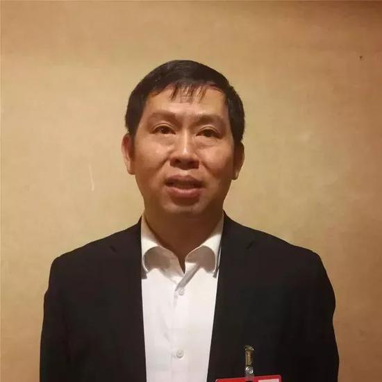 全国人大代表、清华大学节能与新能源汽车工程技术中心副主任 方运舟