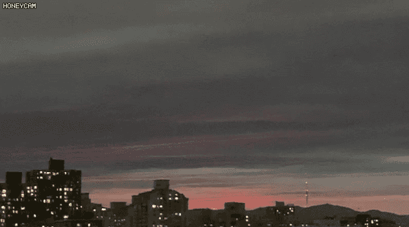 今晚北京 雨还未停晚霞就来了