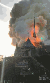惨不忍睹 巴黎圣母院里面已经烧成这样了(图)