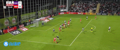 逆转！本菲卡2-1葡萄牙国民先赛距榜首3分 帕夫利季斯绝杀破门