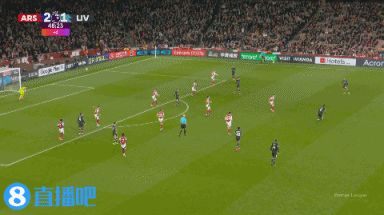 英超-利物浦2-2阿森纳让出榜首 萨拉赫救主加布廷伯伤退萨卡破门
