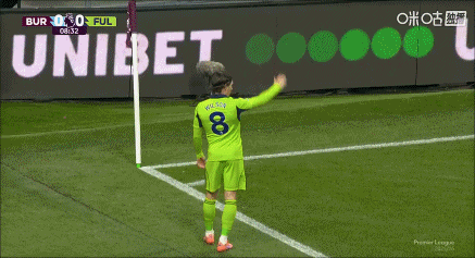 富勒姆3-2送伯恩利英超7连败 哈里威尔逊2传1射史密斯罗破门