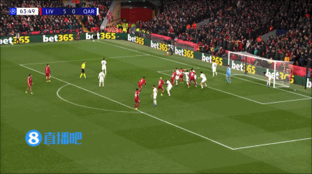 【蜗牛棋牌】利物浦6-0卡拉巴赫大胜出线 麦卡双响埃基蒂克传射范戴克助攻戴帽