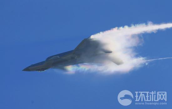 歼20和F35相比性能怎么样? 总设计师:一看便知