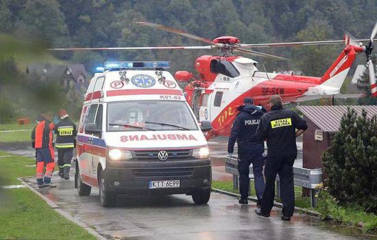 波兰发生雷电击中游客事故 已造成4死约30人受伤