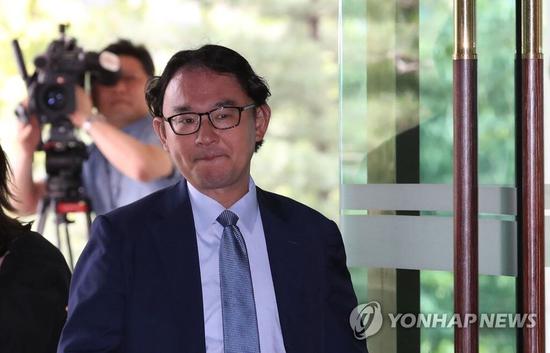 韩国外交部召见日本驻韩大使馆经济公使西永知史,图源:韩联社
