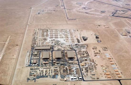 ▲卡塔尔乌代德空军基地,美国在中东最大的空军基地之一。