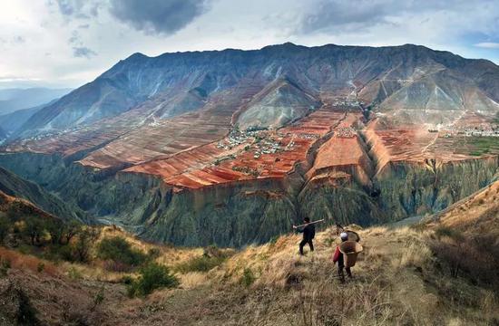 会泽乌蒙山峡谷风光