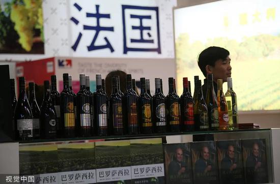 法國葡萄酒展臺。圖片來源:視覺中國