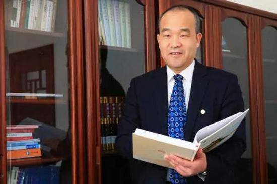 “重视人才”是武大校长窦贤康最响亮的标签