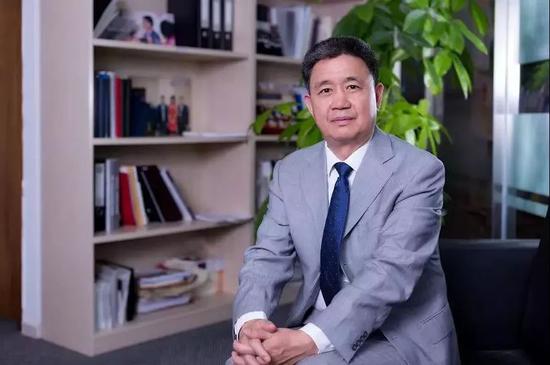 「公海5500aaacom」业绩不够要生吃苦瓜爬百米 足疗店长称是企业文化