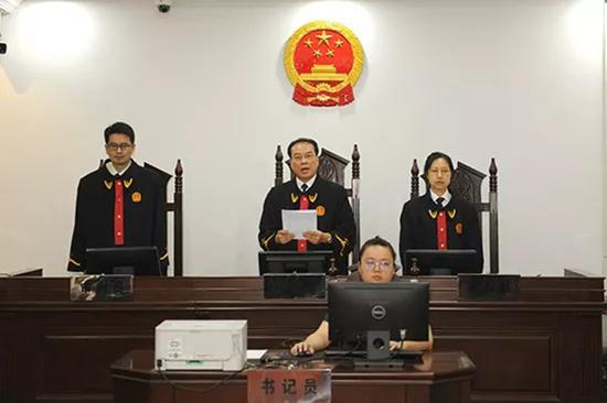 南京市中级人民法院微信公众号 图