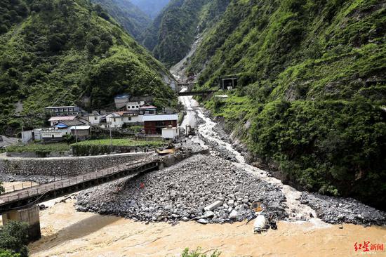 ���ֺ�������ֳ�