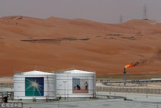 资料图:沙特阿美公司(Saudi Aramco)的一处石油生产设施。图自视觉中国