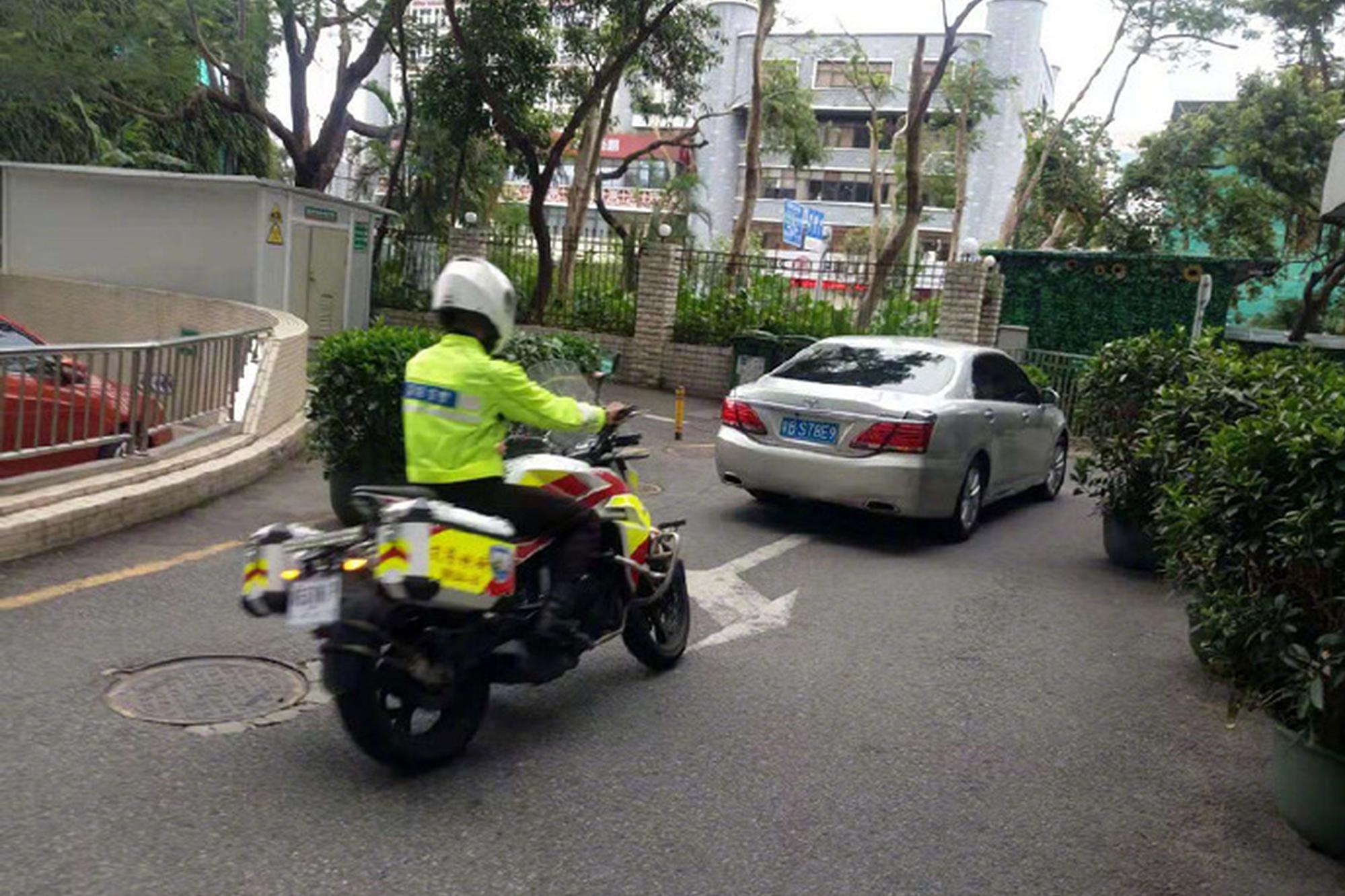 甜美姐姐的遭遇，在线观看剧情介绍与视频信息