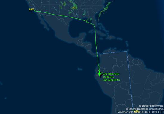 图：蔡英文专机绕了一个大弯避开墨西哥领空，但进入南美后，并未按照预定的路线飞行。