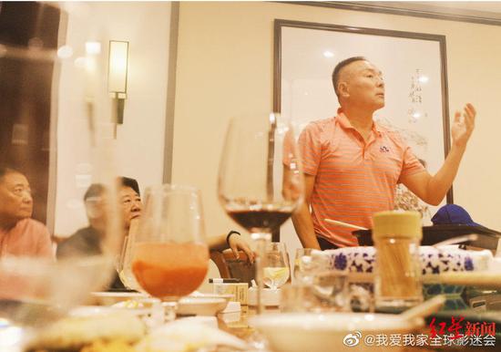 此图拍摄于2020年6月(东东枪拍摄),没想到竟是永别,难以接受。家迷永远怀念宝财哥! 图据我爱我家全球影迷会