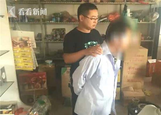 小偷被狱友告知“诈骗名声好” 扮政府人员骗老人