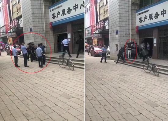 图左：警方鸣枪示警；图右：持刀打砸男子被警方带出。截屏图