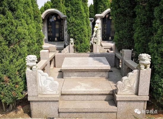 2018年4月2日 ，贵州省贵阳市清镇（县级）市红枫艺术陵园，一处尚未售卖出的豪华墓地，面积达2.4平方米。新华社记者陶亮 摄