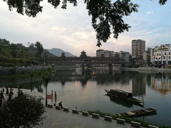 绥宁县城(黄子懿 摄)