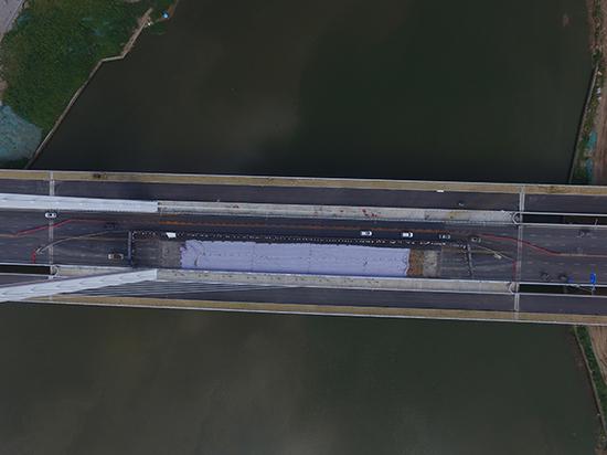 郑州一大桥通车数月就破损：东半幅已修复