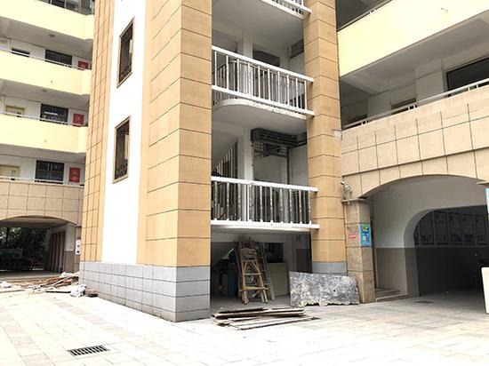 南京一小学六年级拟搬迁 家长：六年要换三个地方