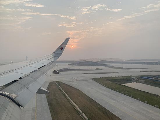 东航在大兴机场重点试飞国内首次CAT IIIB 科目