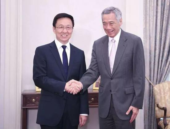 ▲2018年9月21日,韩正会见新加坡总理李显龙。(新华社)