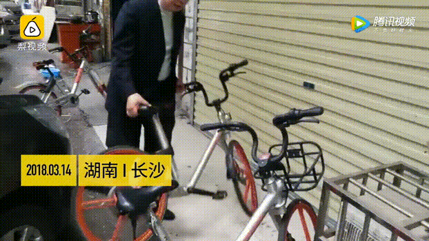 新京报评清华学霸当保安:名校生不必有规定活法