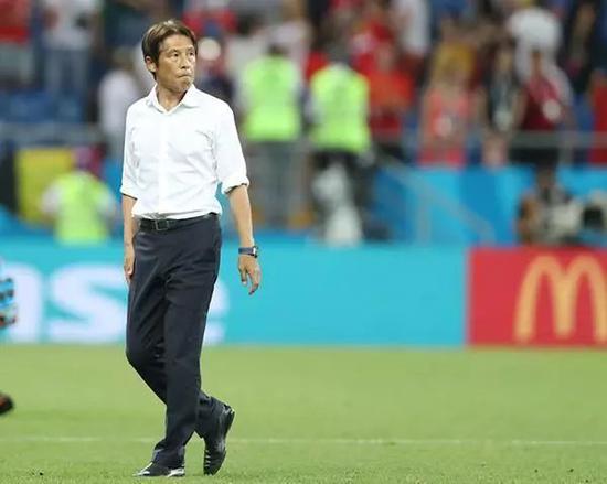▲日本队主教练西野带领日本队闯进16强