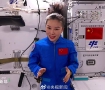 王亚平与女儿天地对唱小星星