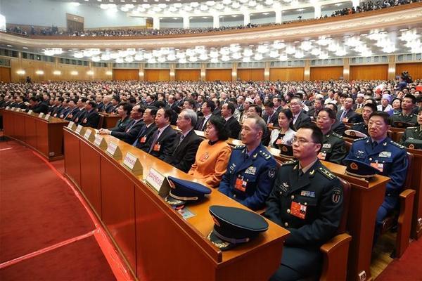 女排联赛综合：上海、江苏、辽宁完胜
