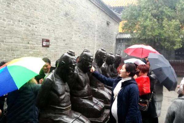 海峡两岸（铜陵）铜雕艺术大学生实训活动启动