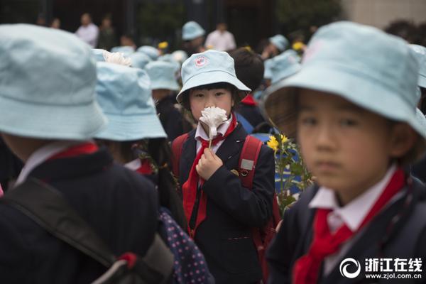 聖保羅時裝周男模摔倒當場猝死